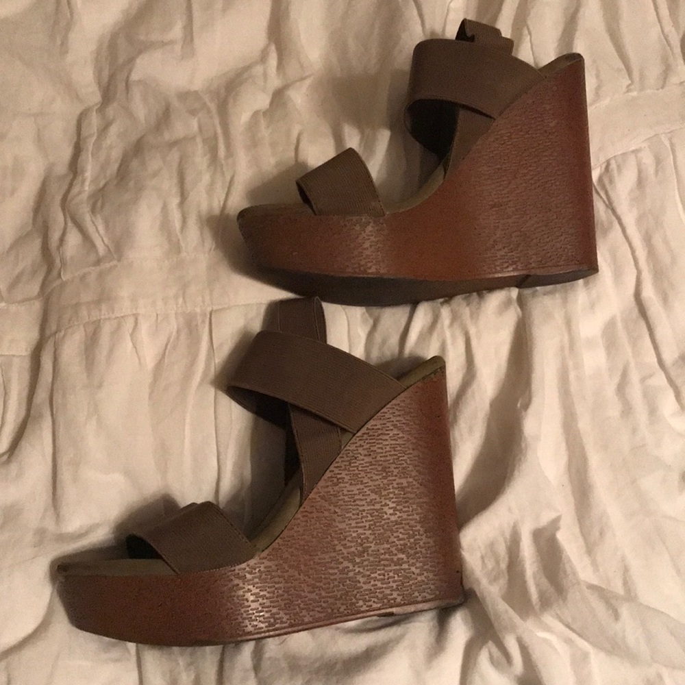 Steve Madden wedges